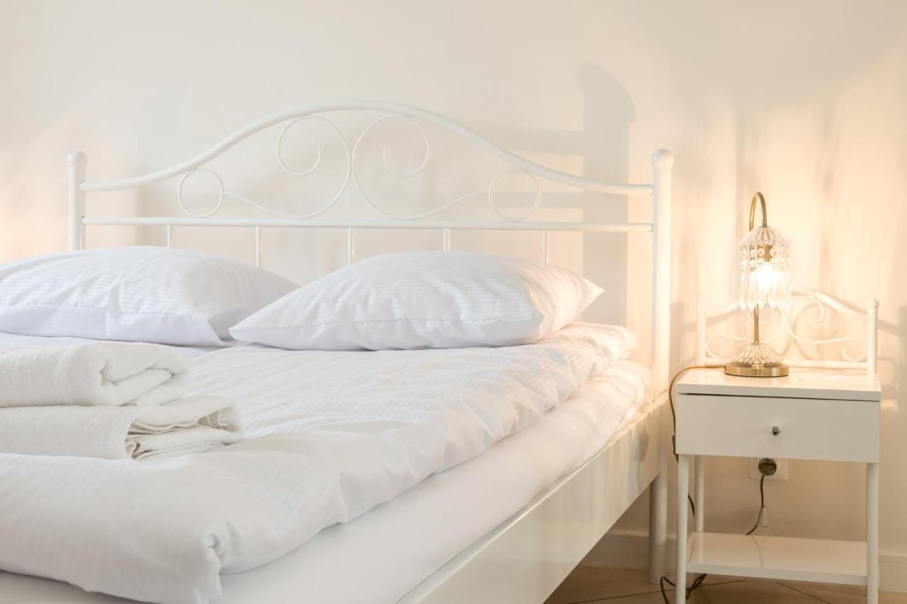 Cheerful Air Conditioned Apartment With Mezzanine And Parking - Old Town Krakow Exterior photo